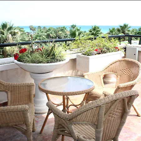 Magic Hotel 3*