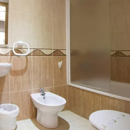 Hotell Magic 3*